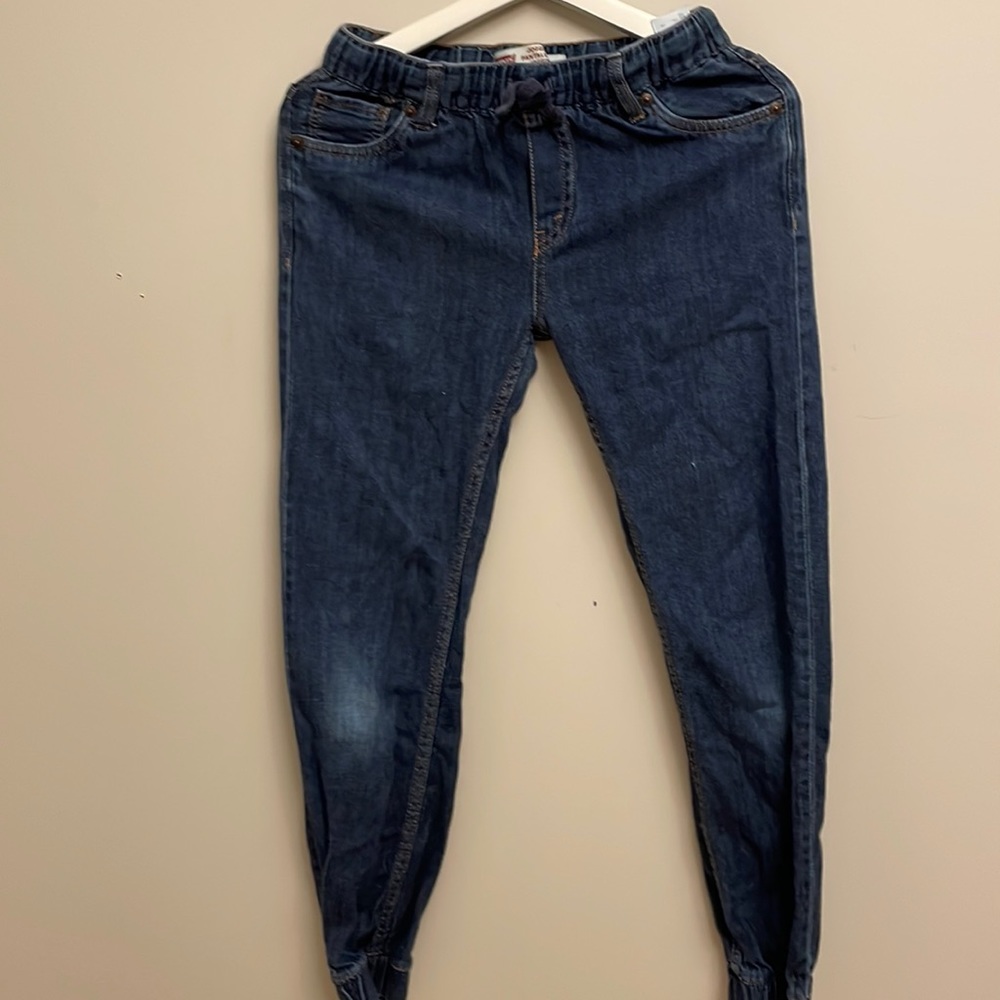 4/$25 Levi’s jeans jogger